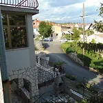 Kozala בית הארחה 3*